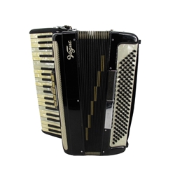 Vogue 120-Bass Accordion