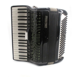 Roselli Student Accordion w/Case