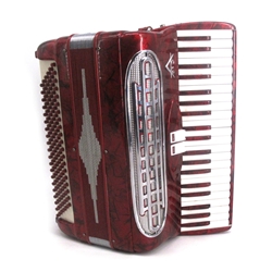 Imperial Lindo C10 Accordion w/Case